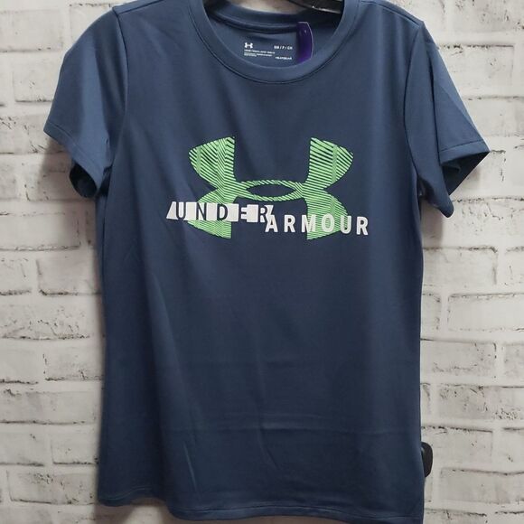 Under Armour top - Picture 1 of 3